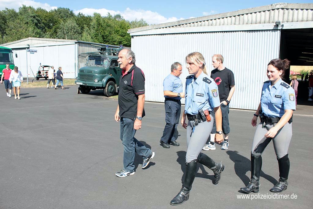 Sommerfest-Polizeioldtimer-Museum_2012 (360).jpg